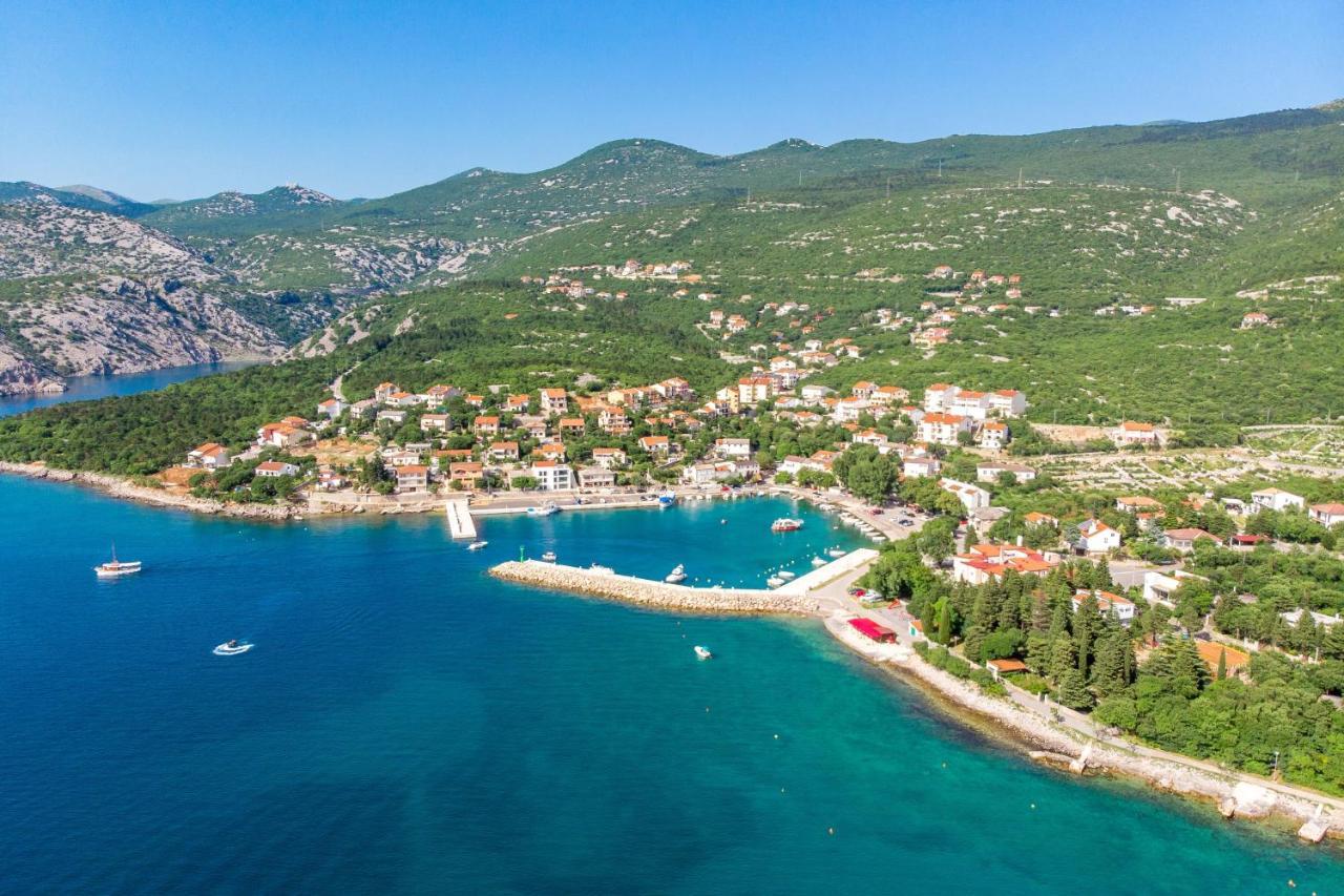 Apartments By The Sea Klenovica, Novi Vinodolski - 5581 Eksteriør bilde