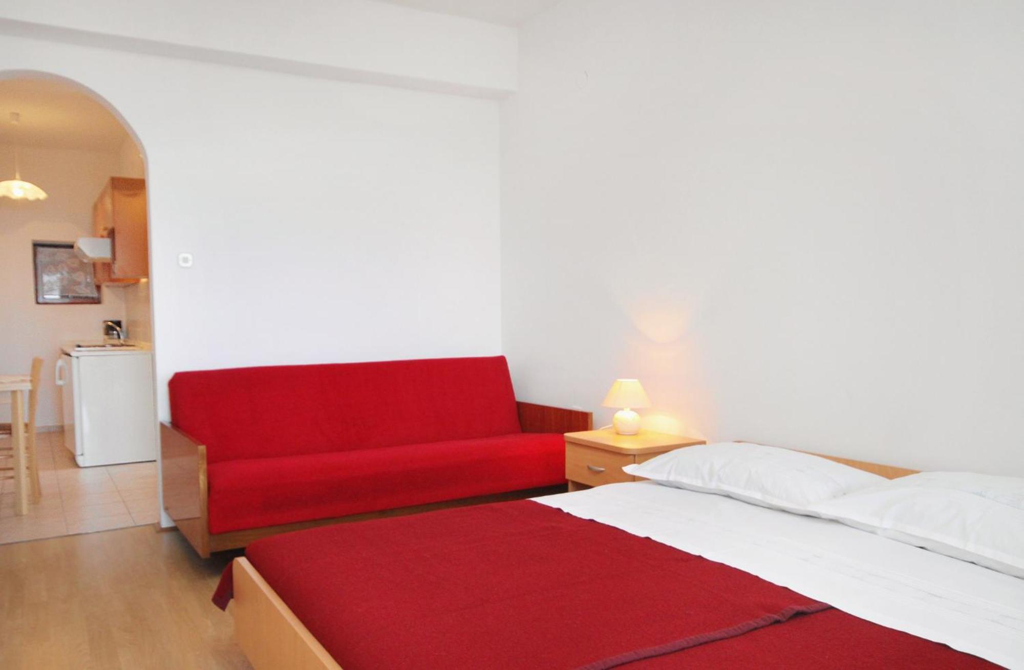 Apartments By The Sea Klenovica, Novi Vinodolski - 5581 Rom bilde